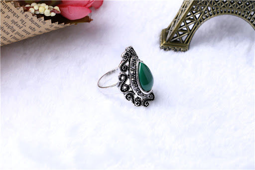 Title 6, Water drop resin ring, a beautiful and unique a...