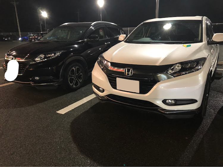 ヴェゼルのゆうさんが投稿したカスタム事例の投稿画像1枚目