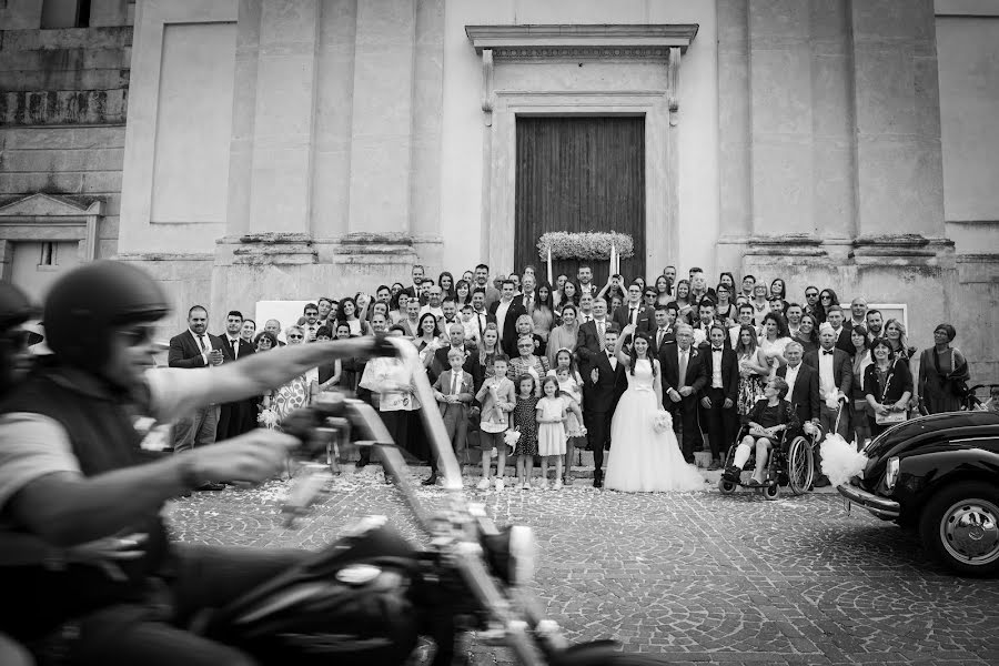 Fotógrafo de casamento Paolo Berzacola (artecolore). Foto de 21 de julho 2018