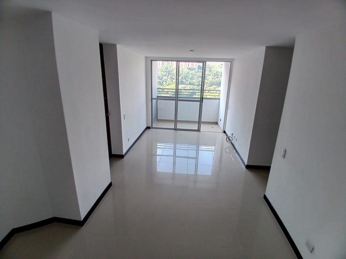 Apartamento En Venta - Alto De Las Flores, Sabaneta