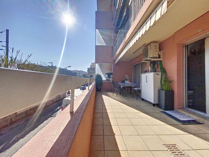 Vente appartement 2 pièces 57 m² à Menton (06500), 317 000 €