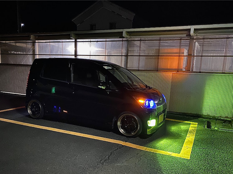 ムーヴカスタムのゴースト・夜勤中・黄フォグ愛好会・セカンドカーに関するカスタム事例の投稿画像2枚目