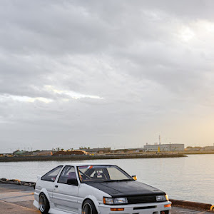 カローラレビン AE86