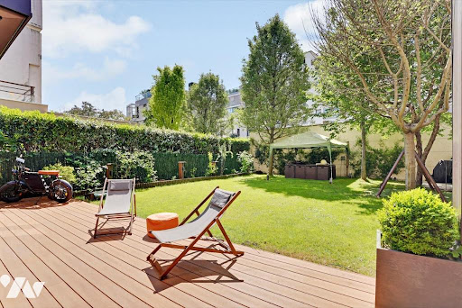 Apartment with terrace 1