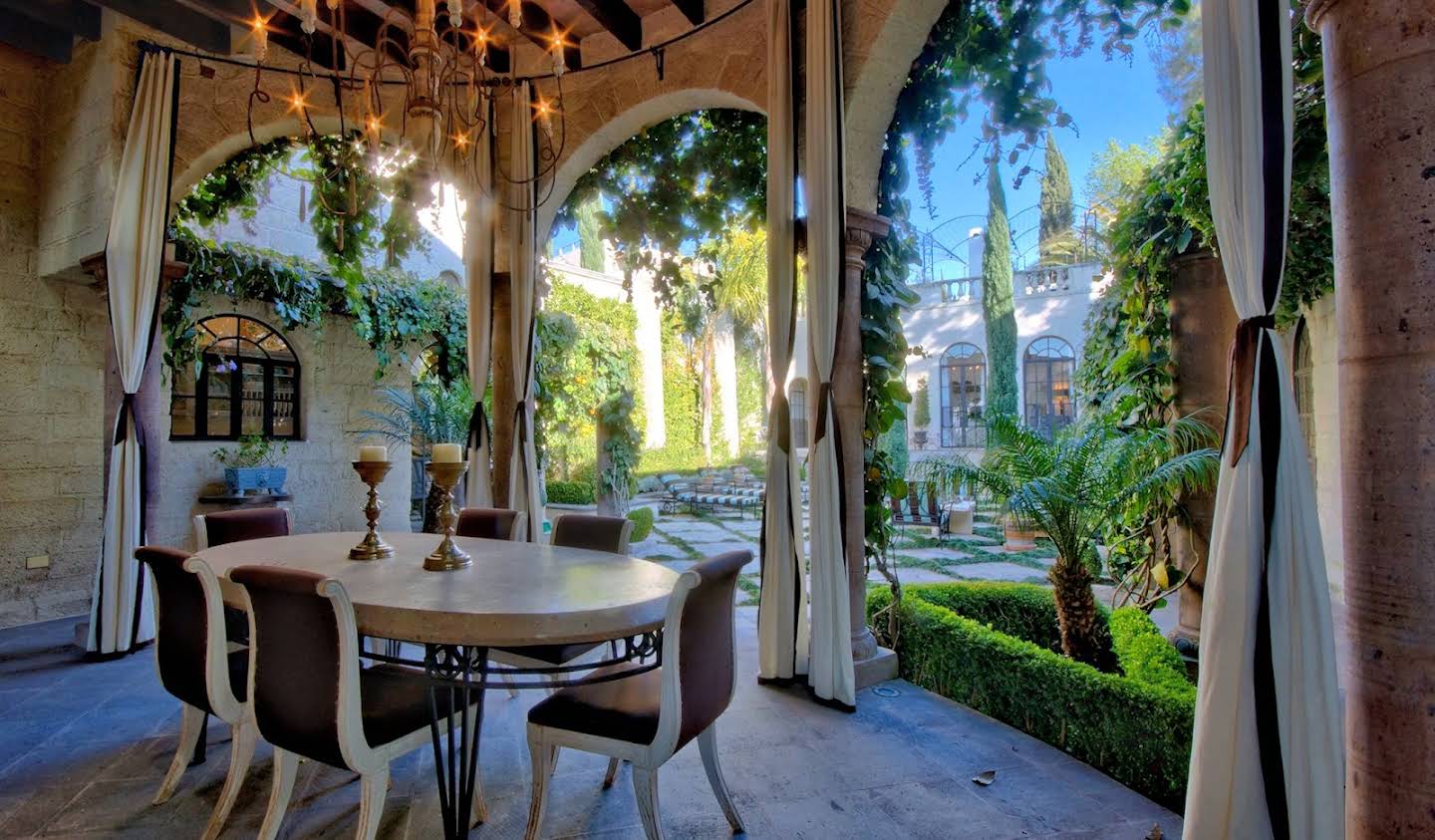 House with garden and terrace San Miguel de Allende