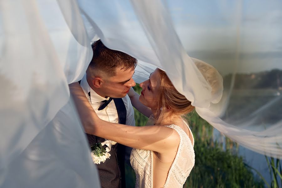 Fotograful de nuntă Aleksandr Ermachenkov (artsirius). Fotografia din 12 iunie 2019