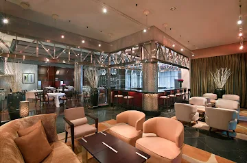 Manhattan Grill - Grand Hyatt Dubai photo 