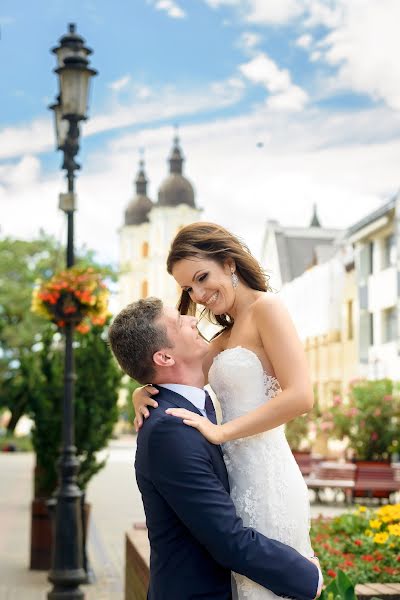 Photographe de mariage Bence Pányoki (panyokibence). Photo du 5 avril 2018