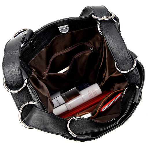 Title 6, Simple and versatile travel backpack for any jo...