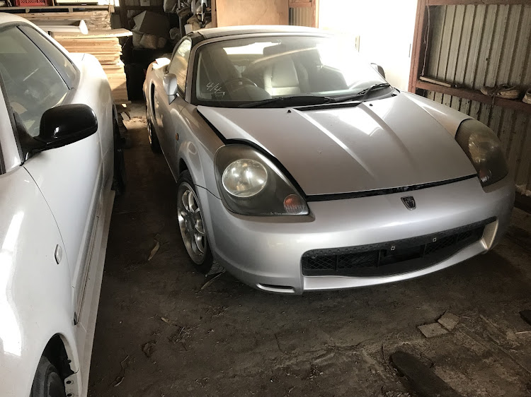 カローラのインプレッサWRXSTI・NSX・スカイラインGT-R・MR-S・喉から手がに関するカスタム事例の投稿画像5枚目