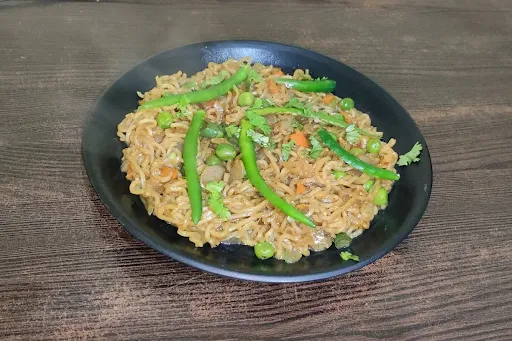 Chilli Garlic Maggi