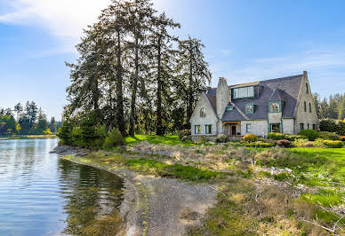 Maison avec piscine et jardin 2