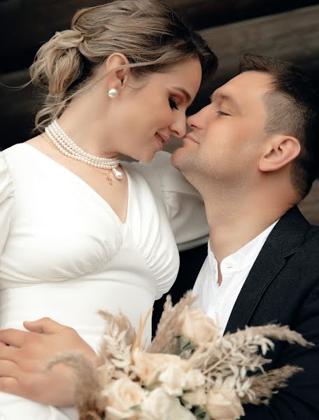 Fotografo di matrimoni Natalya Kapishnikova (sasa2016). Foto del 18 giugno 2023