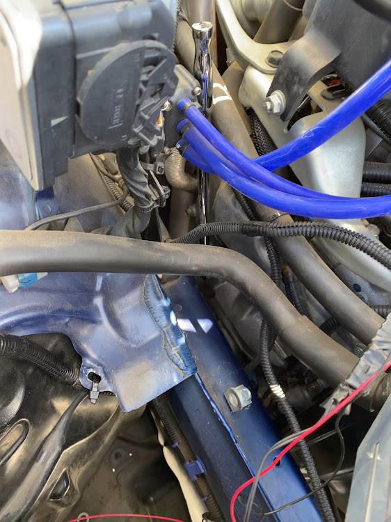 WRX STIのプラグ交換・VABのプラグ交換はディーラーに任せようと誓ったに関するカスタム事例の投稿画像3枚目