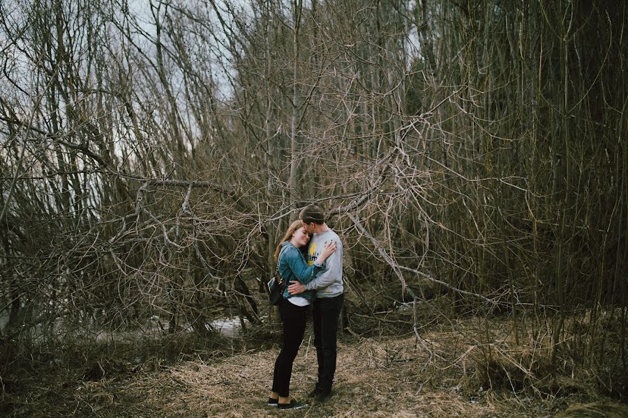 Wedding photographer Vitaliy Belozerov (jonsnow243). Photo of 7 May 2017