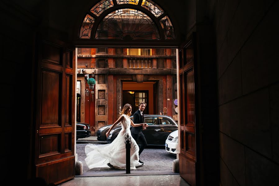 Fotografo di matrimoni Dasha Tebenikhina (tebenik). Foto del 18 aprile 2017