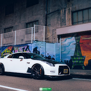 NISSAN GT-R R35