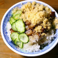 傅美麗油飯(米糕專門)