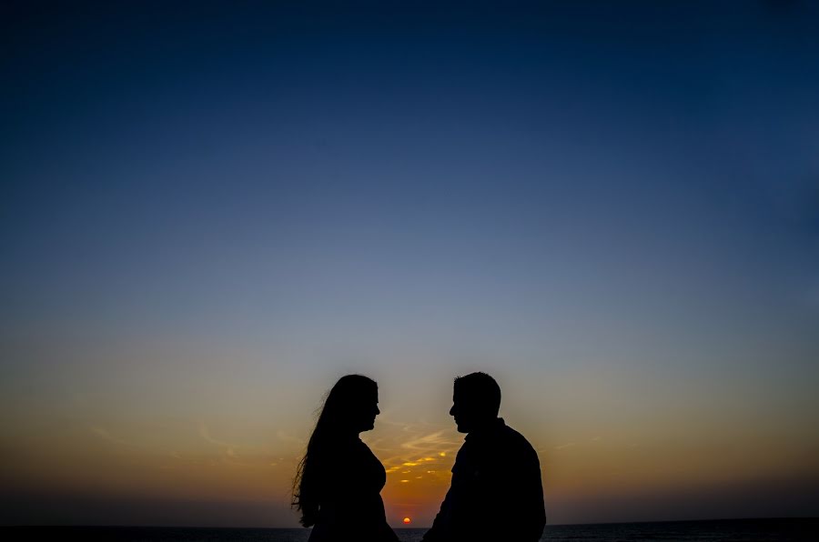 Fotografo di matrimoni Jhon Pinto (jhonpinto). Foto del 21 aprile 2015