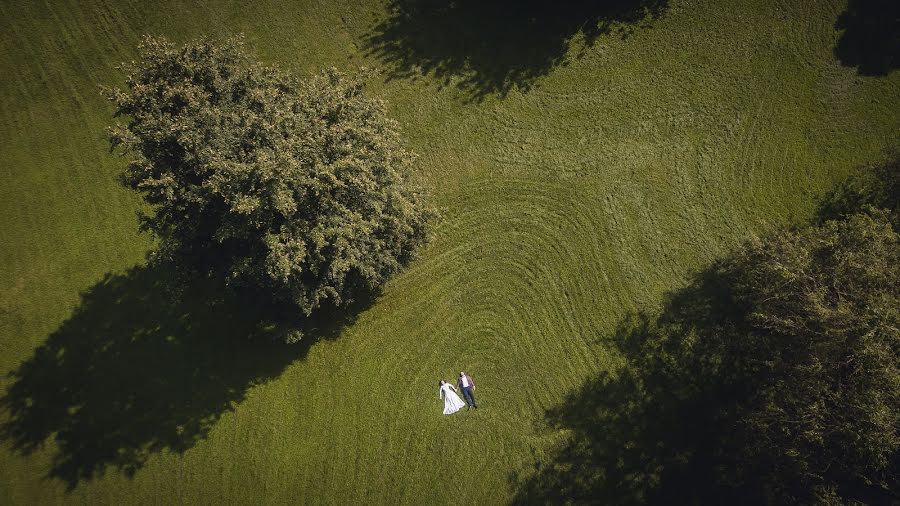 Fotógrafo de bodas Dmitriy Pustovalov (pustovalovdima). Foto del 18 de septiembre 2017