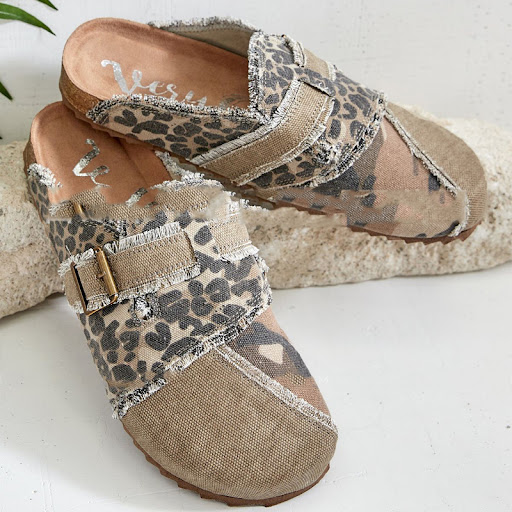 Title 1, European And American Stitching Frayed Lazy Fla...