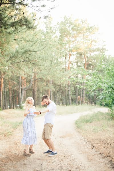 Fotógrafo de casamento Katerina Pershina (per4inka). Foto de 27 de maio 2019