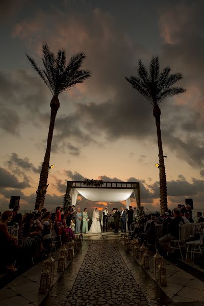 Wedding photographer Leon Vainshtein (iritandleon). Photo of 13 March 2019