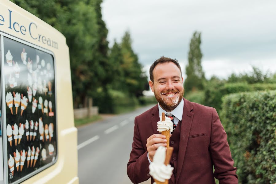 Pulmafotograaf Che Birch-Hayes (chebirchhayes). Foto tehtud 16 mai 2018