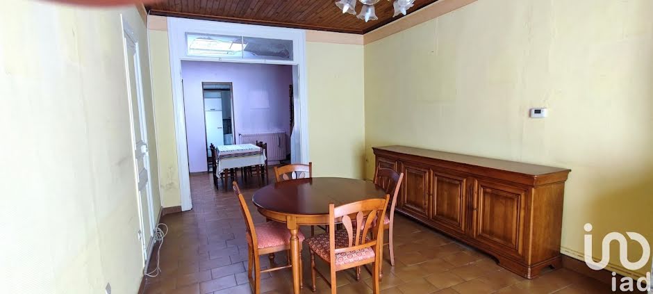 Vente maison  106 m² à Roubaix (59100), 110 000 €