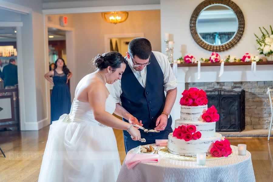 Fotógrafo de bodas Morayo Sayles (piperbrown). Foto del 30 de diciembre 2019