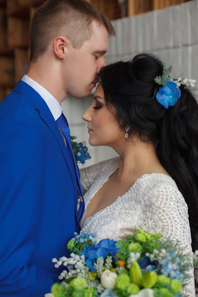 Wedding photographer Katerina Ivanova (katspb). Photo of 13 January 2019