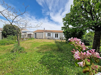 maison à Dompierre-sur-Mer (17)