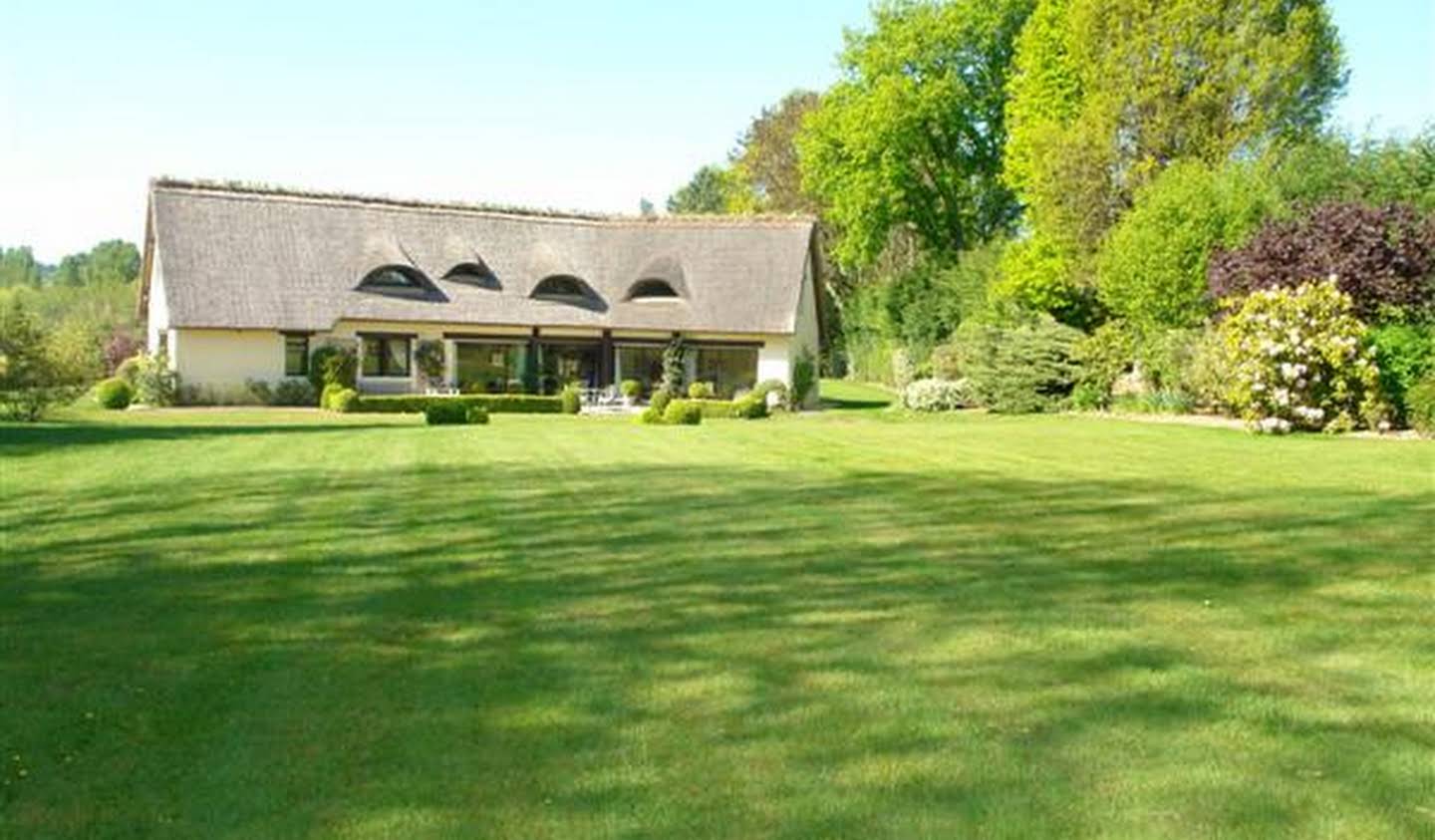 Property with pool and garden Deauville