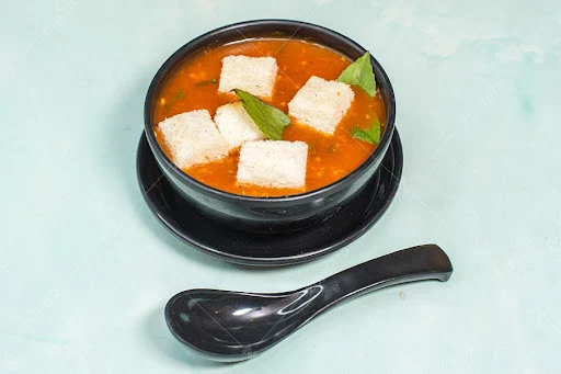 Cream Of Tomato Garlic Soup