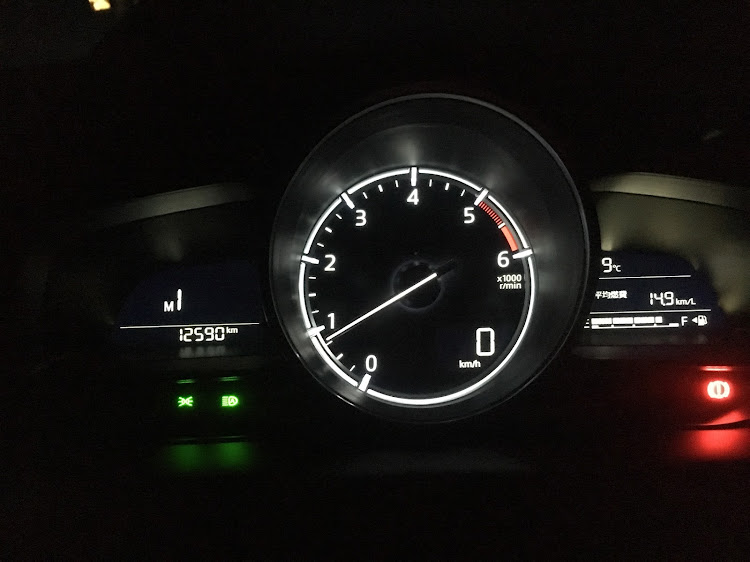 CX-3のドライブ・お好み焼きテイクアウト・青ランプに関するカスタム事例の投稿画像3枚目