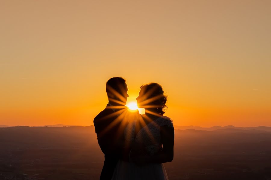 Fotografo di matrimoni Kasia Adamiak (kasiaadamiak). Foto del 30 ottobre 2021