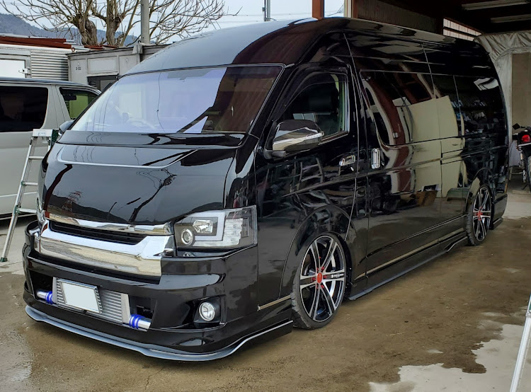ハイエースのF-FES2022・岡山箱車仲間・車好きと繋がりたい・イベント参加・笠岡ふれあい空港に関するカスタム事例の投稿画像2枚目