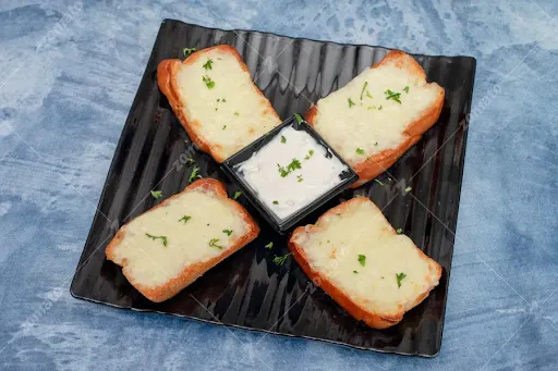 Roasted Garlic Cheesy Bread