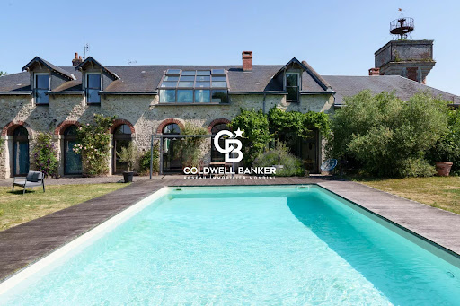 Maison avec piscine 1