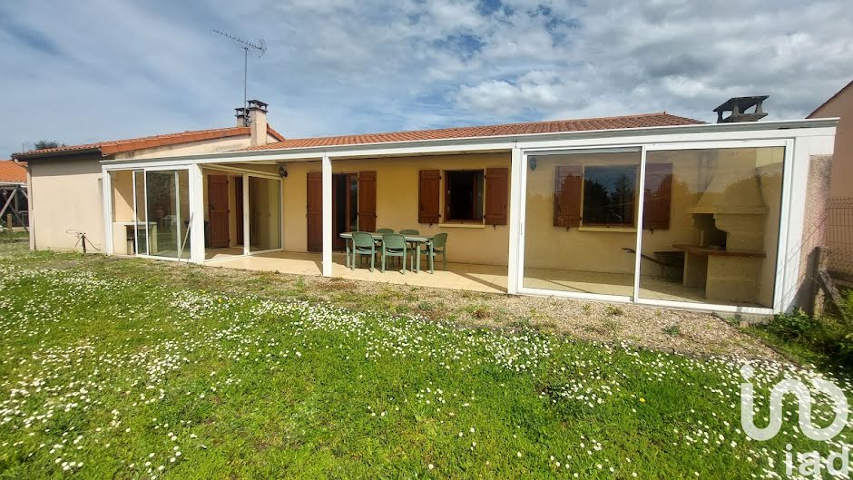 Vente maison 4 pièces 96 m² à Saint-Magne-de-Castillon (33350), 230 000 €