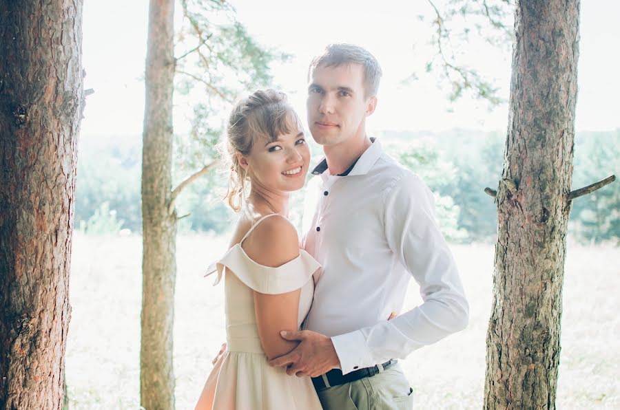 Wedding photographer Irina Furaseva (furaseva90). Photo of 18 March 2019