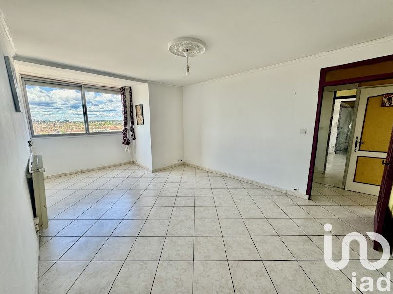Vente appartement 3 pièces 60 m² à Nimes (30000), 85 000 €