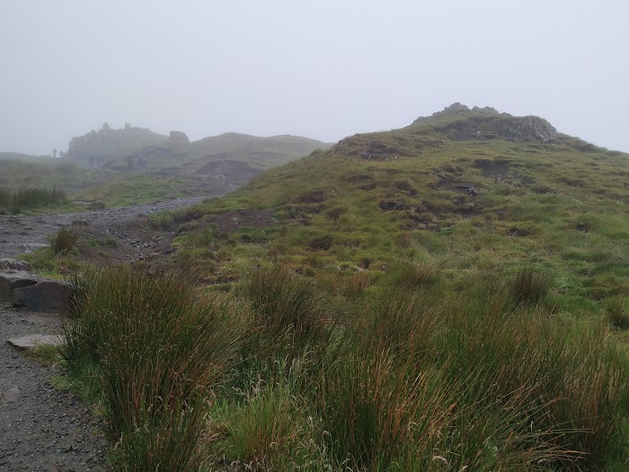 ISLA DE SKYE BAJO LA LLUVIA - ESCOCIA 2019: SEGUNDAS PARTES PUEDEN SER MUY BUENAS (2)