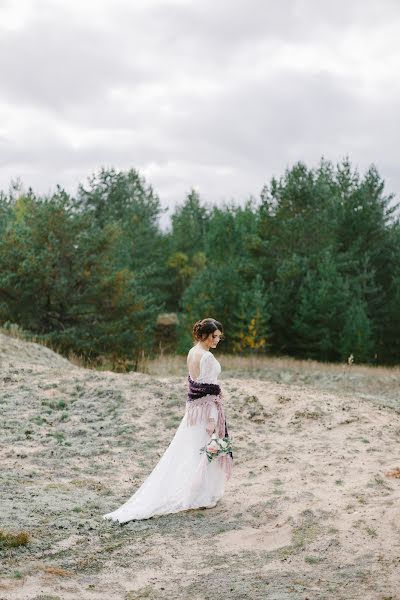 Fotografo di matrimoni Anastasiya Gusarova (effy). Foto del 2 ottobre 2017