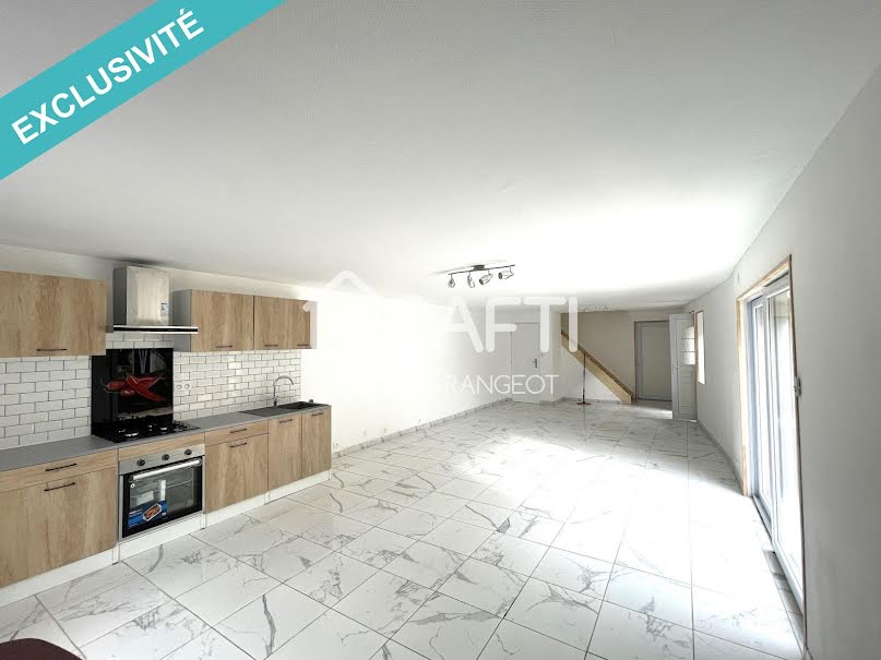 Vente maison 5 pièces 145 m² à Combeaufontaine (70120), 120 000 €