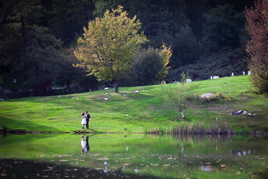 Fotografo di matrimoni Diana Cherecheș (dianachereches). Foto del 12 aprile 2016