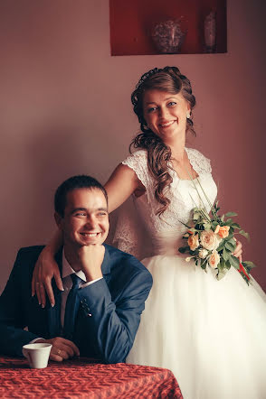 Fotógrafo de bodas Lesia Dubeniuk (lesych). Foto del 1 de octubre 2015