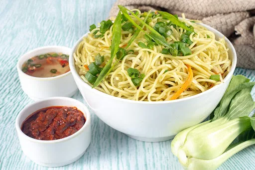 Veg Hakka Noodles