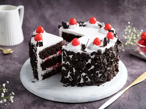 Black Forest Eggless Cake