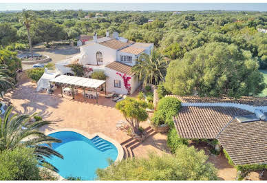 Maison avec piscine et terrasse 2